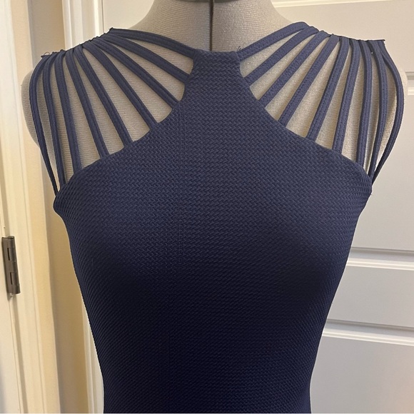 Dress the Population Gwen Midi Dress in Navy Size Small - Picture 2 of 7